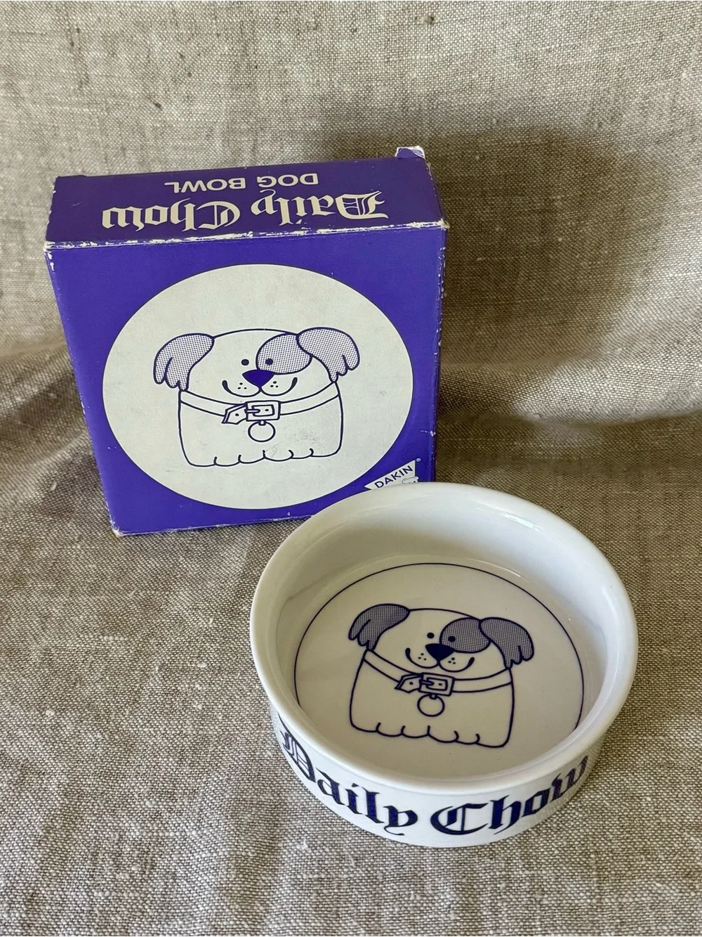 vintage Dakin Daily Chow ceramic dog bowl NIB